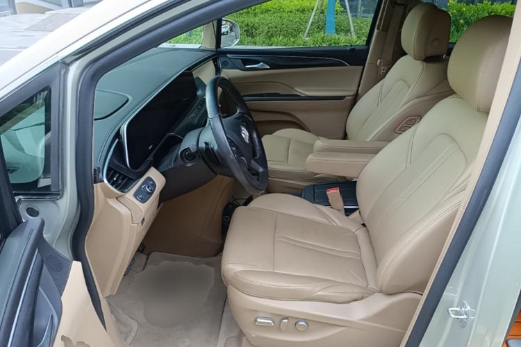 Used Buick GL8 2021 ES Land Cruiser 653T Luxury Edition Left Front Seat