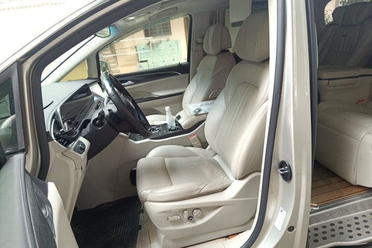 Used Buick GL8 2021 ES Landtrek 653T Comfort Edition Left Front Seat