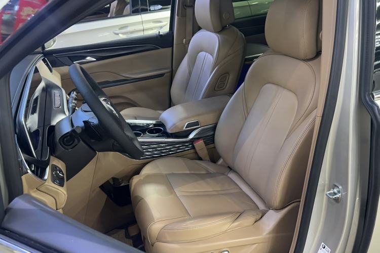 Used Buick GL8 2021 ES Land Cruiser 653T Luxury Edition Left Front Seat
