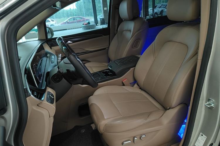 Used Buick GL8 2021 ES Land Cruiser 653T Luxury Edition Left Front Seat