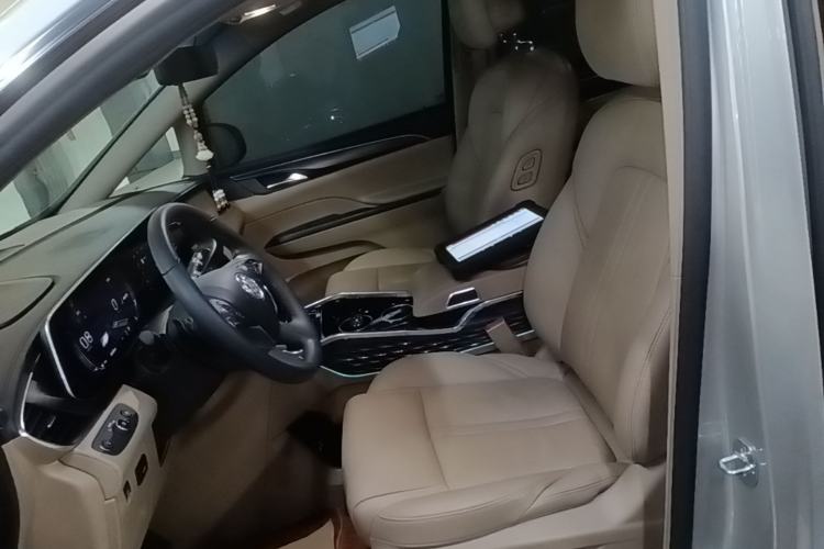 Used Buick GL8 2021 ES Land Cruiser 653T Luxury Edition Left Front Seat