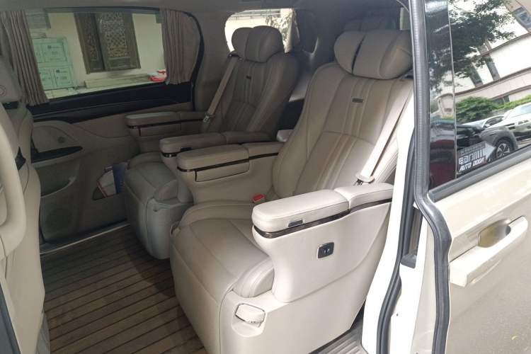 Used Buick GL8 2021 ES Landtrek 653T Comfort Edition Left Rear Seat