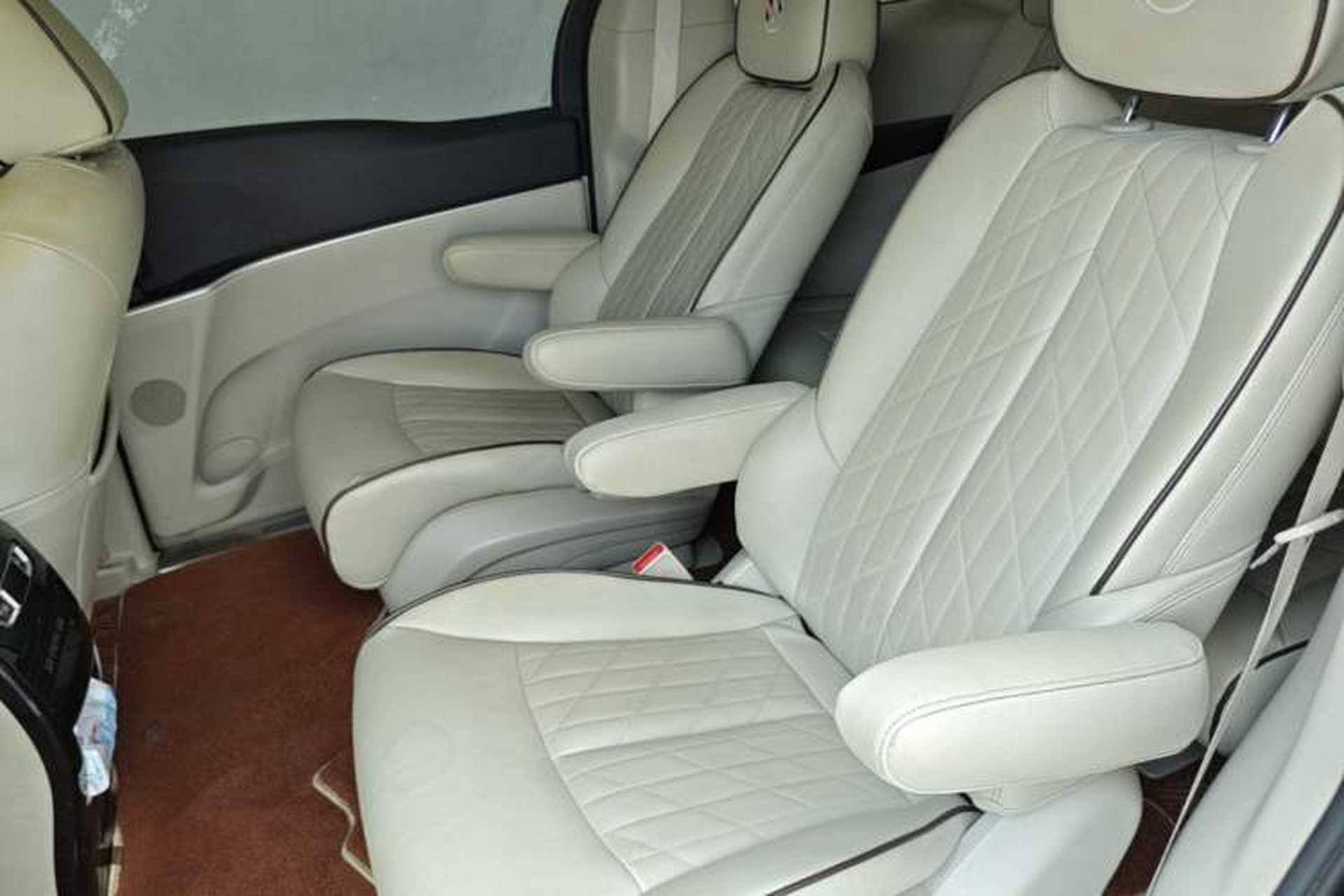 Used Buick GL8 2021 Land Cruiser Executive Class 652T Comfort Model Left Rear Seat