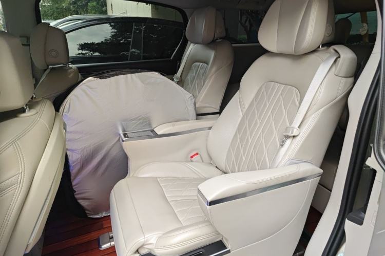 Used Buick GL8 2021 ES Landtrek 653T Comfort Edition Left Rear Seat