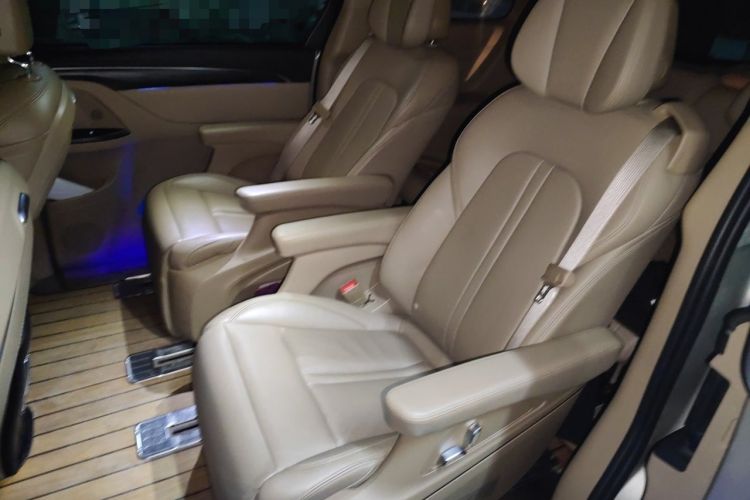 Used Buick GL8 2021 ES Landtrek 653T Luxury Model Left Rear Seat
