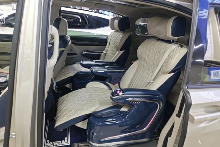 Used Buick GL8 2021 ES Landtrek 653T Comfort Edition Left Rear Seat