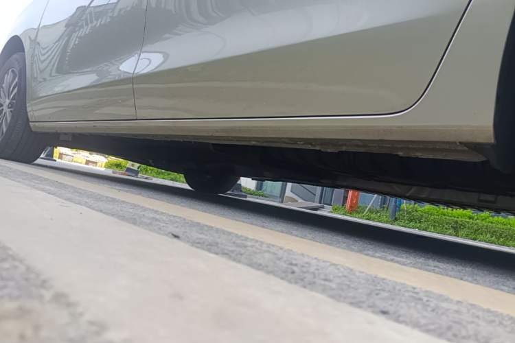 Used Buick GL8 2021 ES Land Cruiser 653T Luxury Edition Left Side Sill