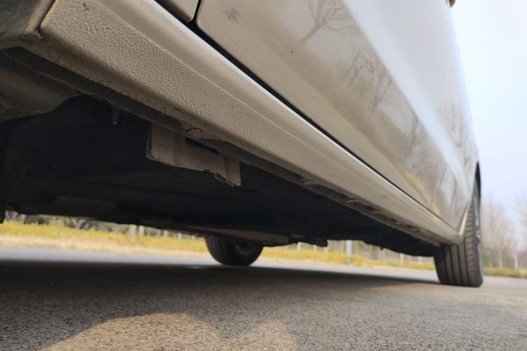 Used Buick GL8 2021 ES Landtrek 653T Luxury Model Left Side Sill