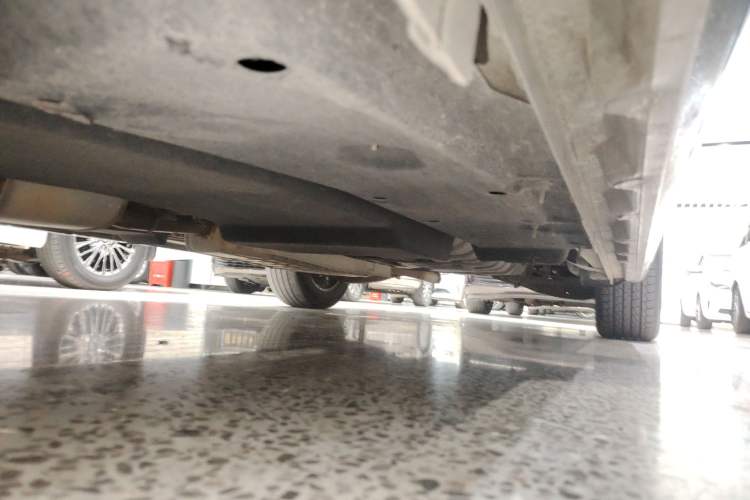 Used Buick GL8 2021 ES Land Cruiser 653T Luxury Edition Left Side Sill