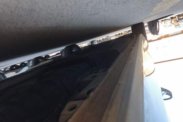 Used Buick GL8 2021 ES Landtrek 653T Luxury Model Left Side Sill