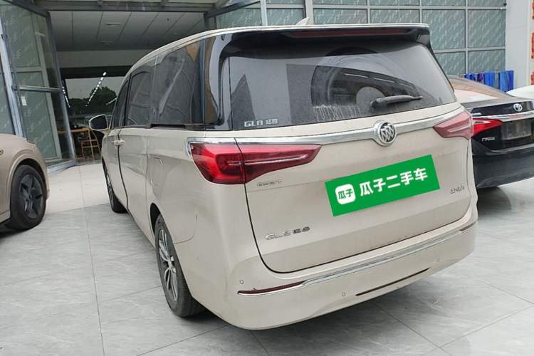 Used Buick GL8 2021 ES Land Cruiser 653T Luxury Edition Rear Left 45 Deg