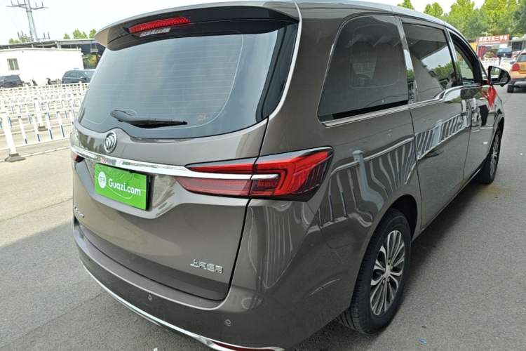 Used Buick GL8 2021 Land Cruiser Executive Class 652T Comfort Model Rear Right 45 Deg