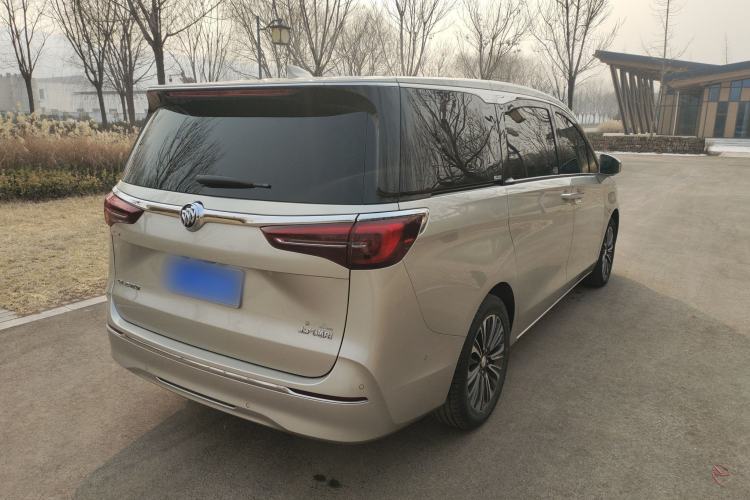 Used Buick GL8 2021 ES Landtrek 653T Luxury Model Rear Right 45 Deg