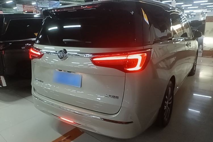 Used Buick GL8 2021 ES Land Cruiser 653T Luxury Edition Rear Right 45 Deg