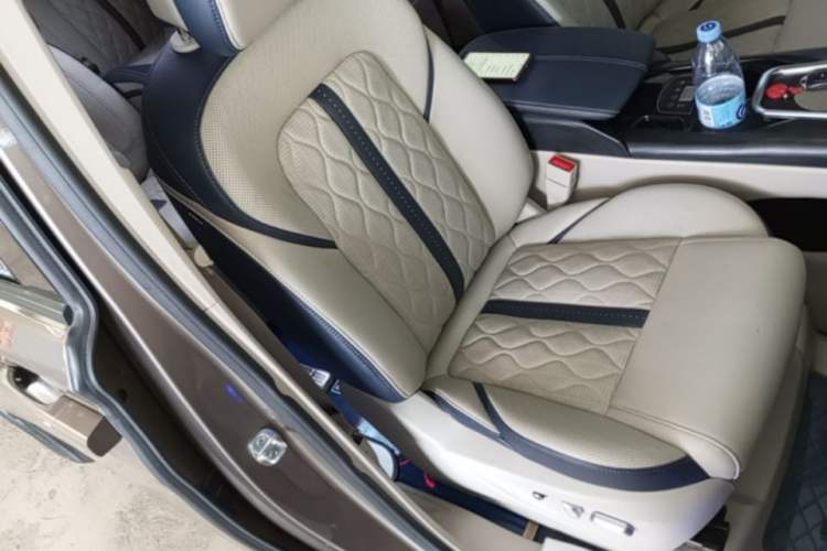 Used Buick GL8 2021 ES Landtrek 653T Comfort Edition Right Front Seat