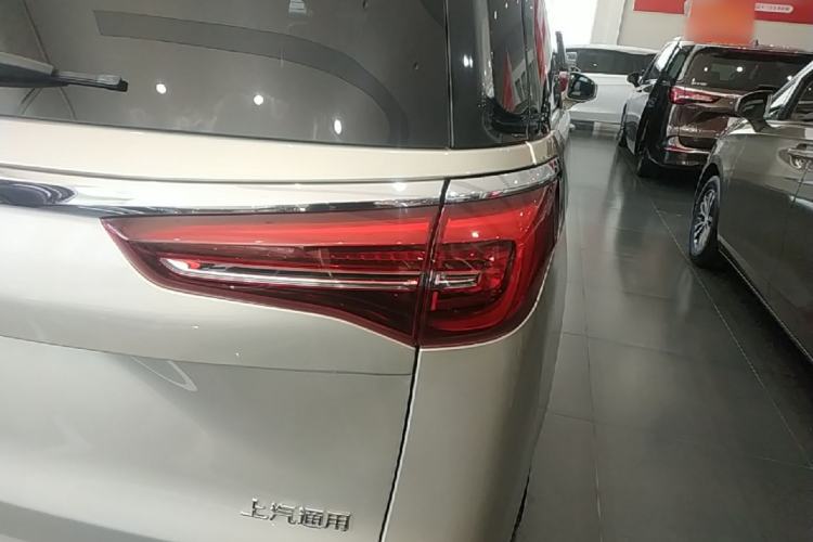 Used Buick GL8 2021 ES Landtrek 653T Luxury Model Right Rear Taillight