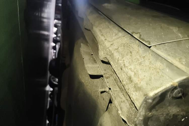 Used Buick GL8 2021 ES Landtrek 653T Comfort Edition Right Side Sill