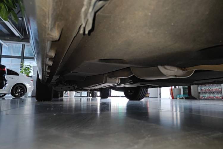 Used Buick GL8 2021 ES Land Cruiser 653T Luxury Edition Right Side Sill