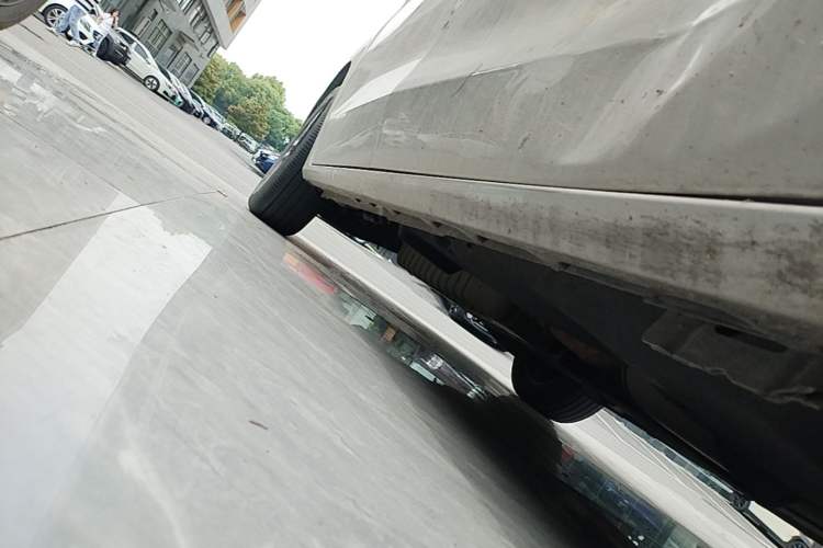 Used Buick GL8 2021 ES Land Cruiser 653T Luxury Edition Right Side Sill