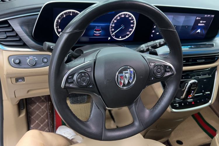 Used Buick GL8 2021 ES Land Cruiser 653T Flagship Model Steering Wheel