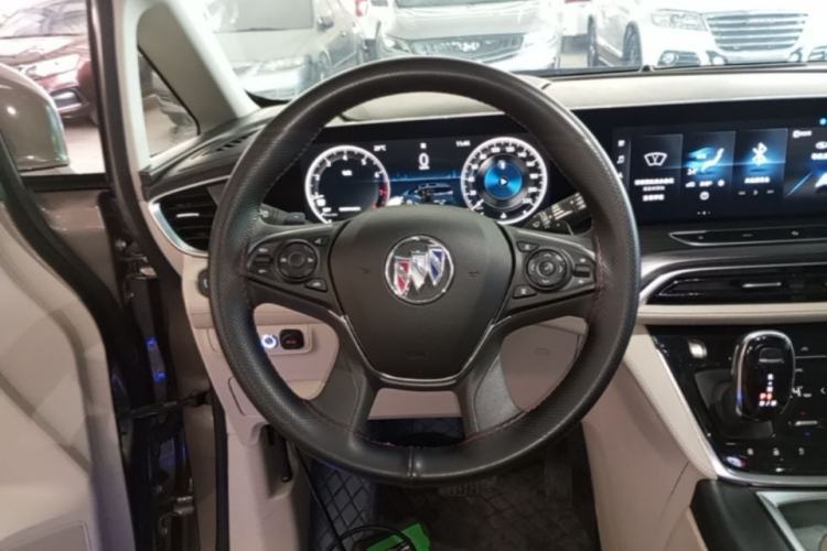 Used Buick GL8 2021 ES Landtrek 653T Comfort Edition Steering Wheel