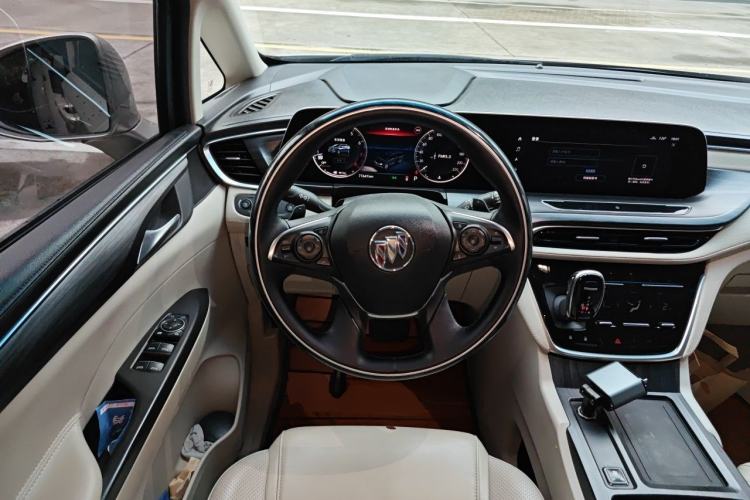 Used Buick GL8 2021 ES Landtrek 653T Comfort Edition Steering Wheel