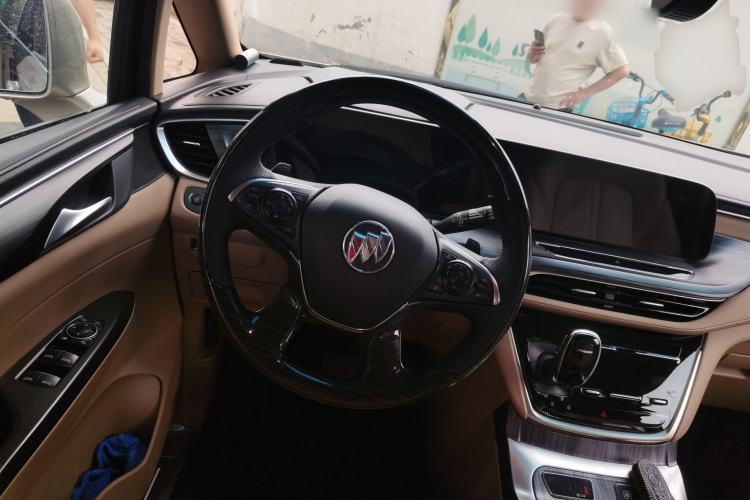 Used Buick GL8 2021 ES Land Cruiser 653T Flagship Model Steering Wheel