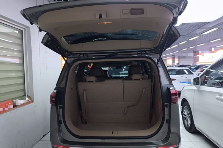 Used Buick GL8 2021 ES Land Cruiser 653T Luxury Edition Trunk
