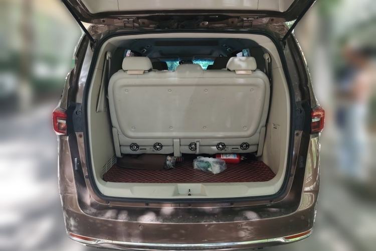 Used Buick GL8 2021 Land Cruiser Executive Class 652T Comfort Model Trunk