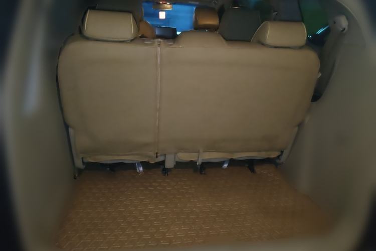 Used Buick GL8 2021 Land Cruiser Executive Class 652T Comfort Model Trunk