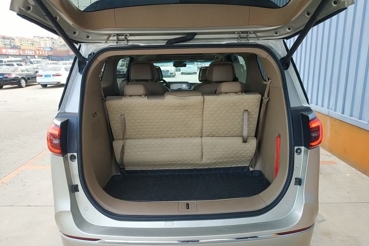 Used Buick GL8 2021 ES Landtrek 653T Luxury Model Trunk