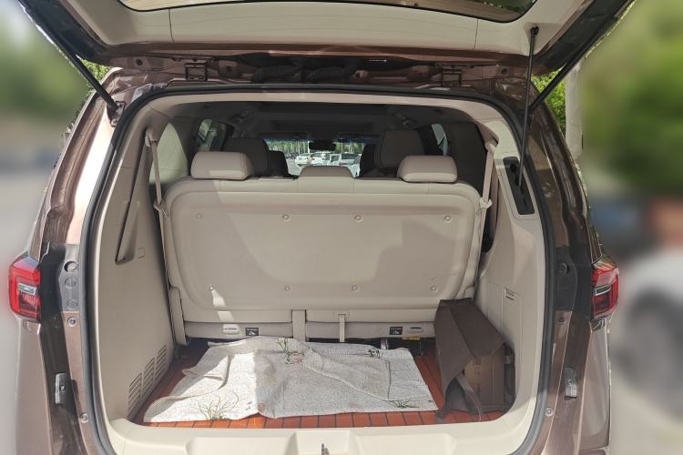 Used Buick GL8 2021 Land Cruiser Executive 652T Premium Model Trunk