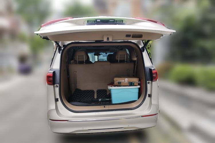 Used Buick GL8 2021 ES Land Cruiser 653T Flagship Model Trunk