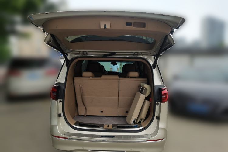 Used Buick GL8 2021 ES Land Cruiser 653T Flagship Model Trunk