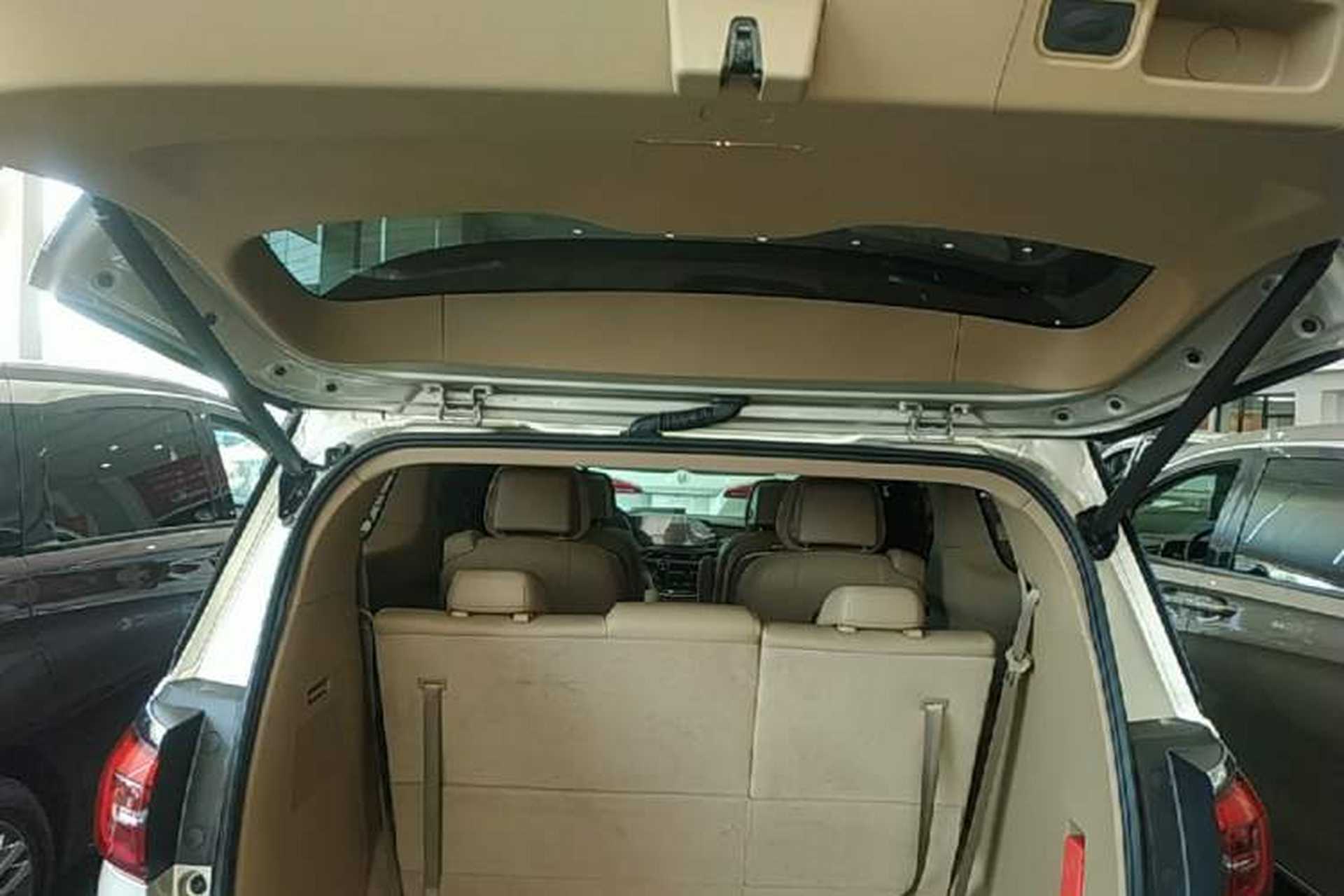 Used Buick GL8 2021 ES Landtrek 653T Luxury Model Trunk