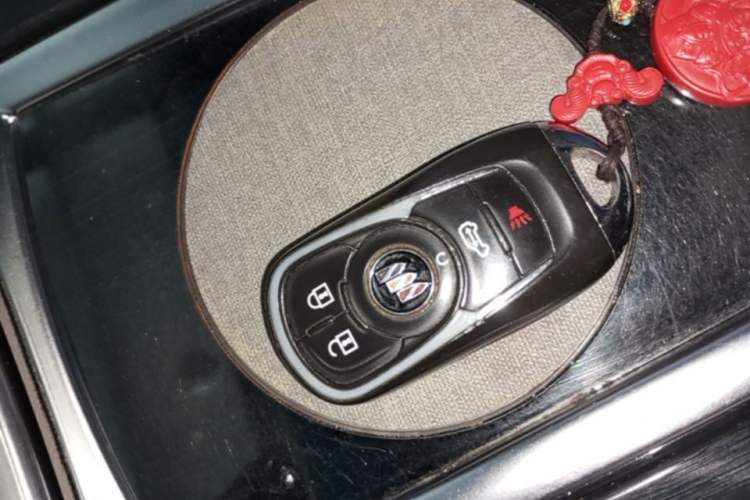 Used Buick GL8 2021 ES Landtrek 653T Comfort Edition Vehicle Key