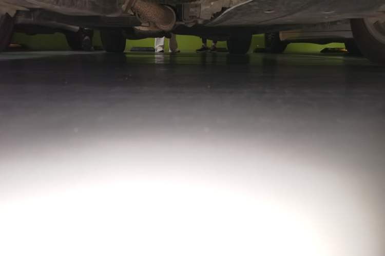 Used Buick GL8 2021 ES Land Cruiser 653T Smart Flagship Model Chassis Front