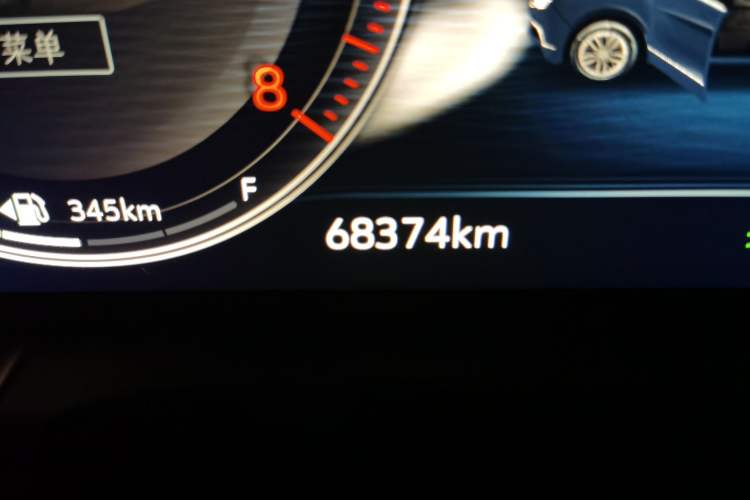 Used Buick GL8 2021 ES Land Cruiser 653T Smart Flagship Model Odometer Close Up