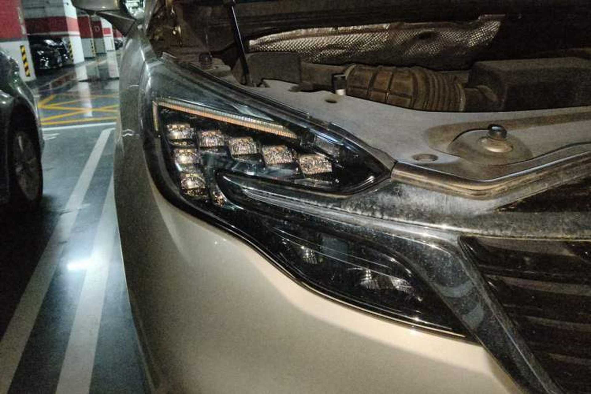 Used Buick GL8 2021 ES Landtrek 653T Smart Luxury Model Right Front Headlight