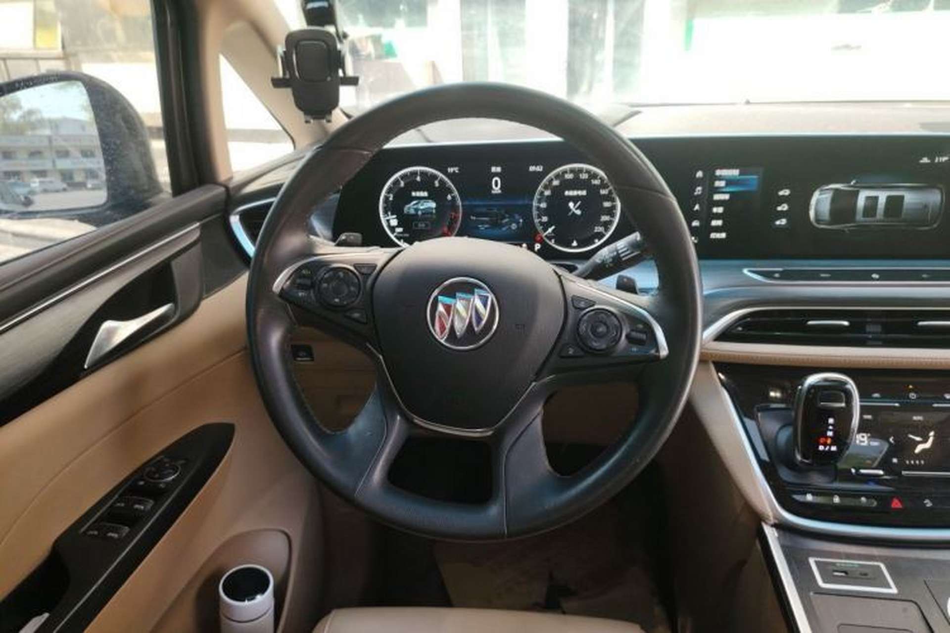 Used Buick GL8 2021 ES Landtrek 653T Luxury Model Steering Wheel