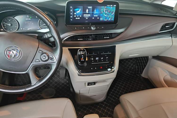Used Buick GL8 2021 Land Cruiser Executive 652T Premium Model Audio And AC Panel