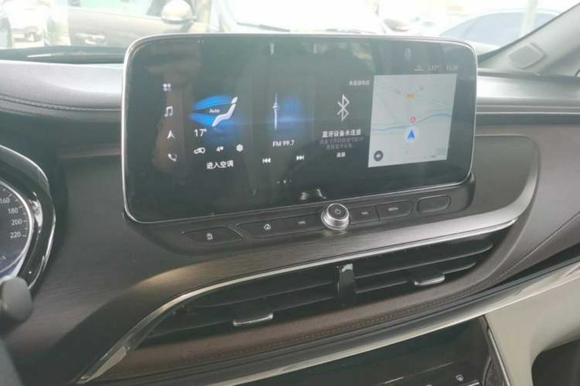 Used Buick GL8 2021 Land Cruiser Executive Class 652T Luxury Model Audio And AC Panel