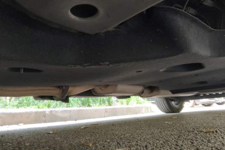 Used Buick GL8 2021 Land Cruiser Executive Class 652T Luxury Model Chassis Front Left