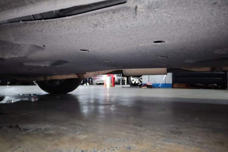 Used Buick GL8 2021 Land Cruiser Executive Class 652T Luxury Model Chassis Front Left