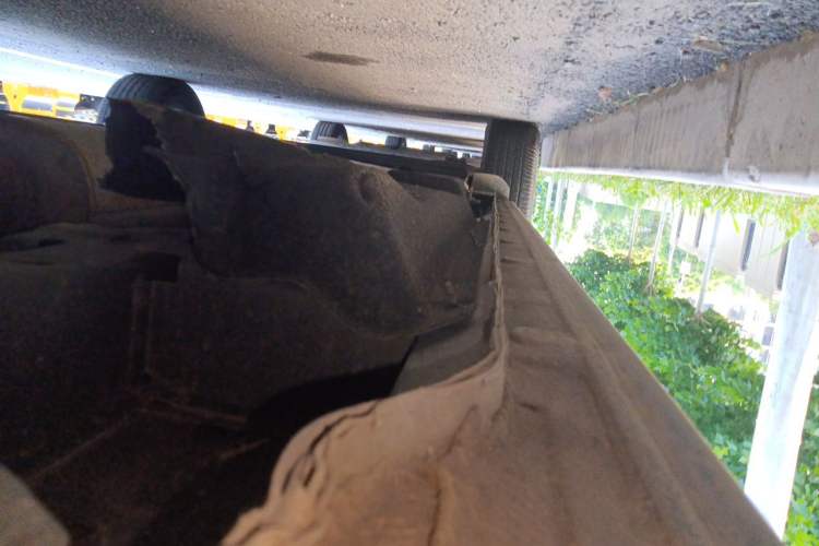 Used Buick GL8 2021 Land Cruiser Executive 652T Premium Model Chassis Front Right