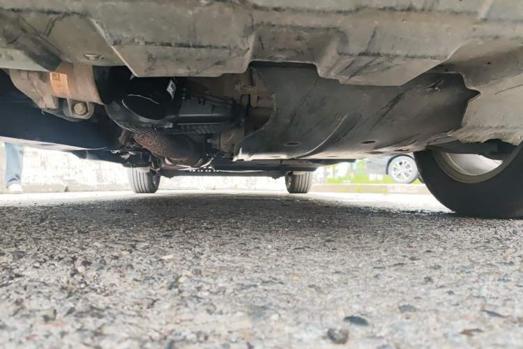 Used Buick GL8 2021 Land Cruiser Executive Class 652T Comfort Model Chassis Front