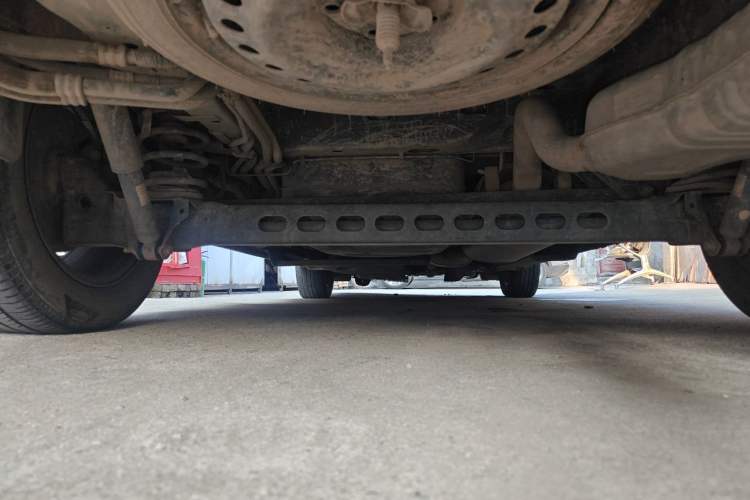 Used Buick GL8 2021 Land Cruiser Executive Class 652T Luxury Model Chassis Rear