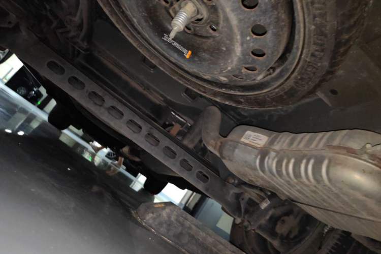 Used Buick GL8 2021 Land Cruiser Executive Class 652T Comfort Model Chassis Rear