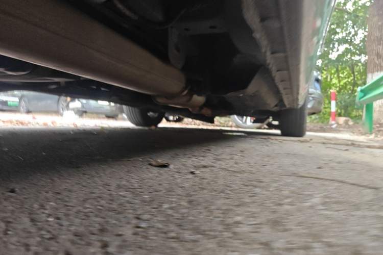 Used Buick GL8 2021 Land Cruiser Executive Class 652T Luxury Model Chassis Rear Right