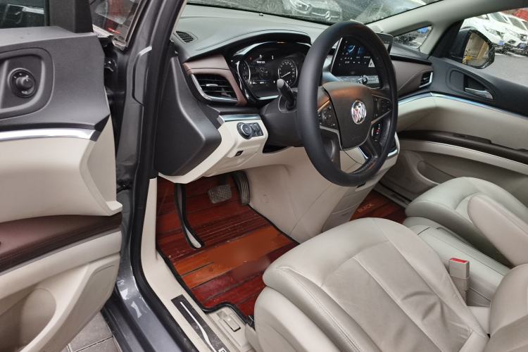 Used Buick GL8 2021 Land Cruiser Executive 652T Premium Model Driver Seat